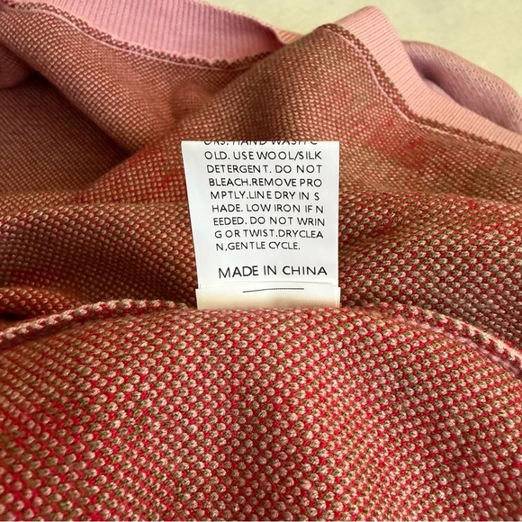 Women’s Pink Strawberry Knit Cardigan Oversized Open Front Sweater Cozy XXL (B) - Picture 6 of 9